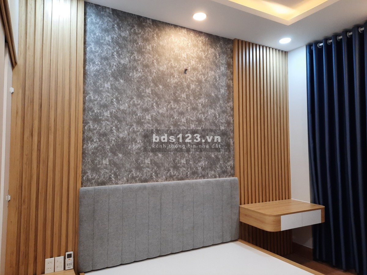 Bán nhà chính chủ đường Nguyễn Thái Sơn, quận Gò Vấp, 4 PN + 4 WC có thương lượng