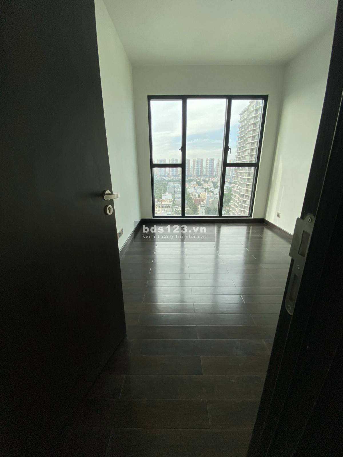 Căn Sky Mansion bán gấp giá chỉ có 27.3 tỷ all in, Suất SPA cho người nước người