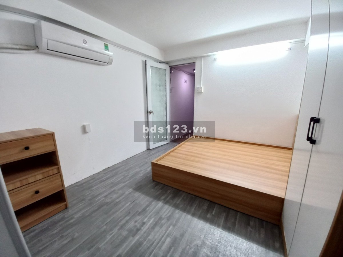 ️️Hot! Cho thuê 2PN - 2WC Balcon đường Nguyễn Văn Thủ, Quận 1