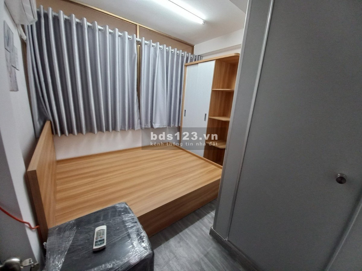 ️️Hot! Cho thuê 2PN - 2WC Balcon đường Nguyễn Văn Thủ, Quận 1