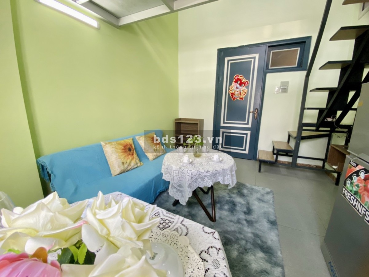 Căn hộ Duplex gác cao 1m8 full nội thất máy giặt riêng Lý Phục Man Q7