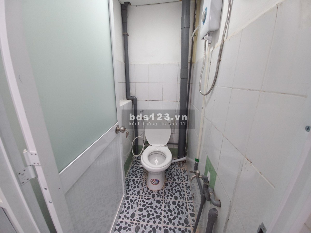 ️️Hot! Cho thuê 2PN - 2WC Balcon đường Nguyễn Văn Thủ, Quận 1