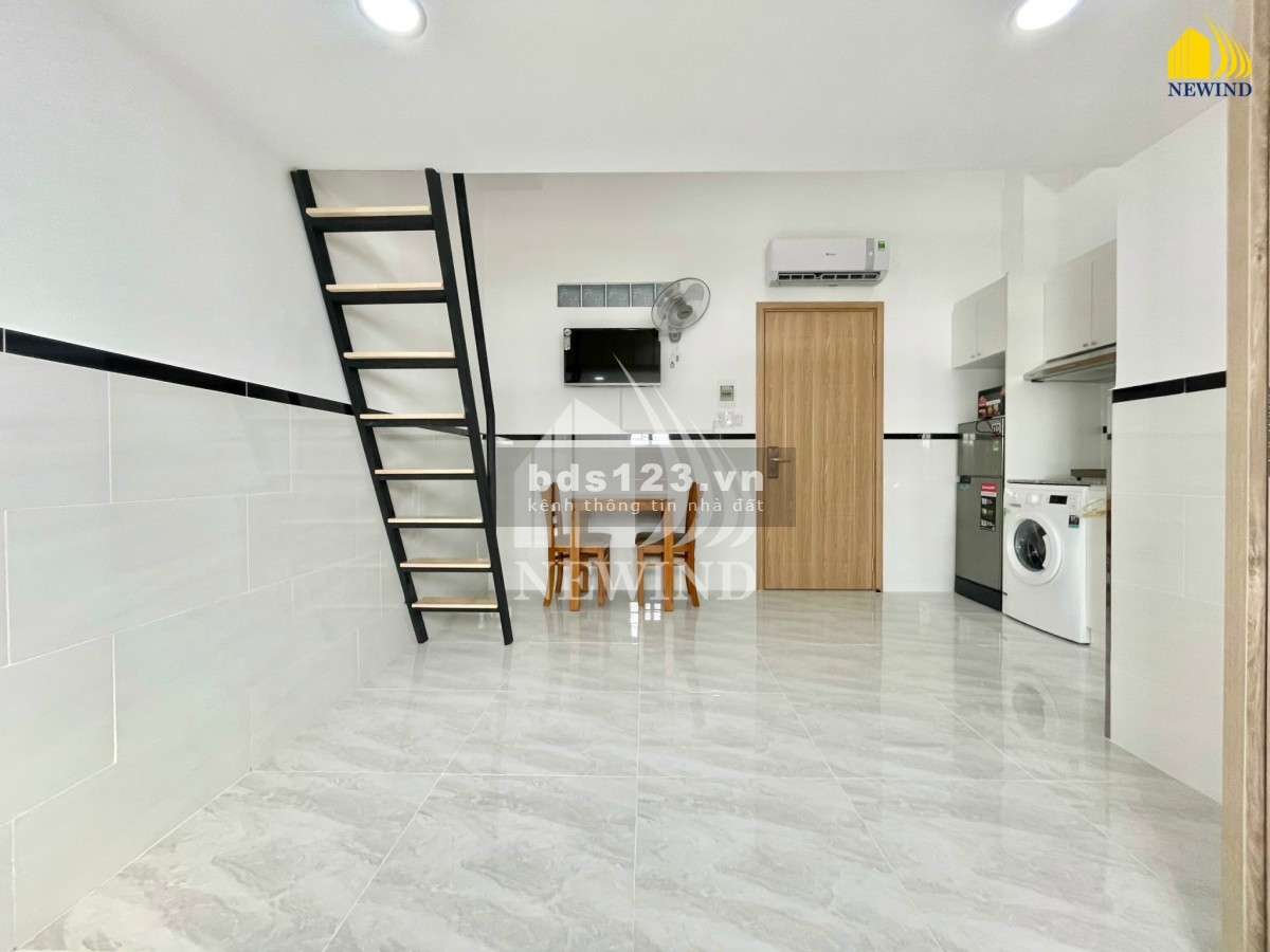 Căn hộ full nội thất Studio, Duplex có cửa sổ lớn, ban công gần Lotte, Phú Mỹ Hưng