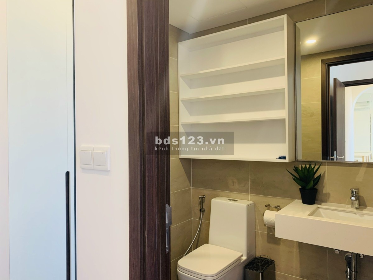 Bán lỗ căn 2PN tháp Soleil dự án One Verandah, giá bán 6.5 tỉ all in, LH: 0334. 237. 251