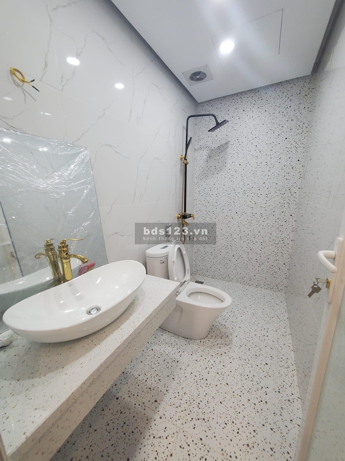 Bán nhà riêng Yên Hoà, Cầu Giấy, Hà Nội, DT 31m² x 5 tầng, giá chỉ 5,05 tỷ đầy đủ nội thất