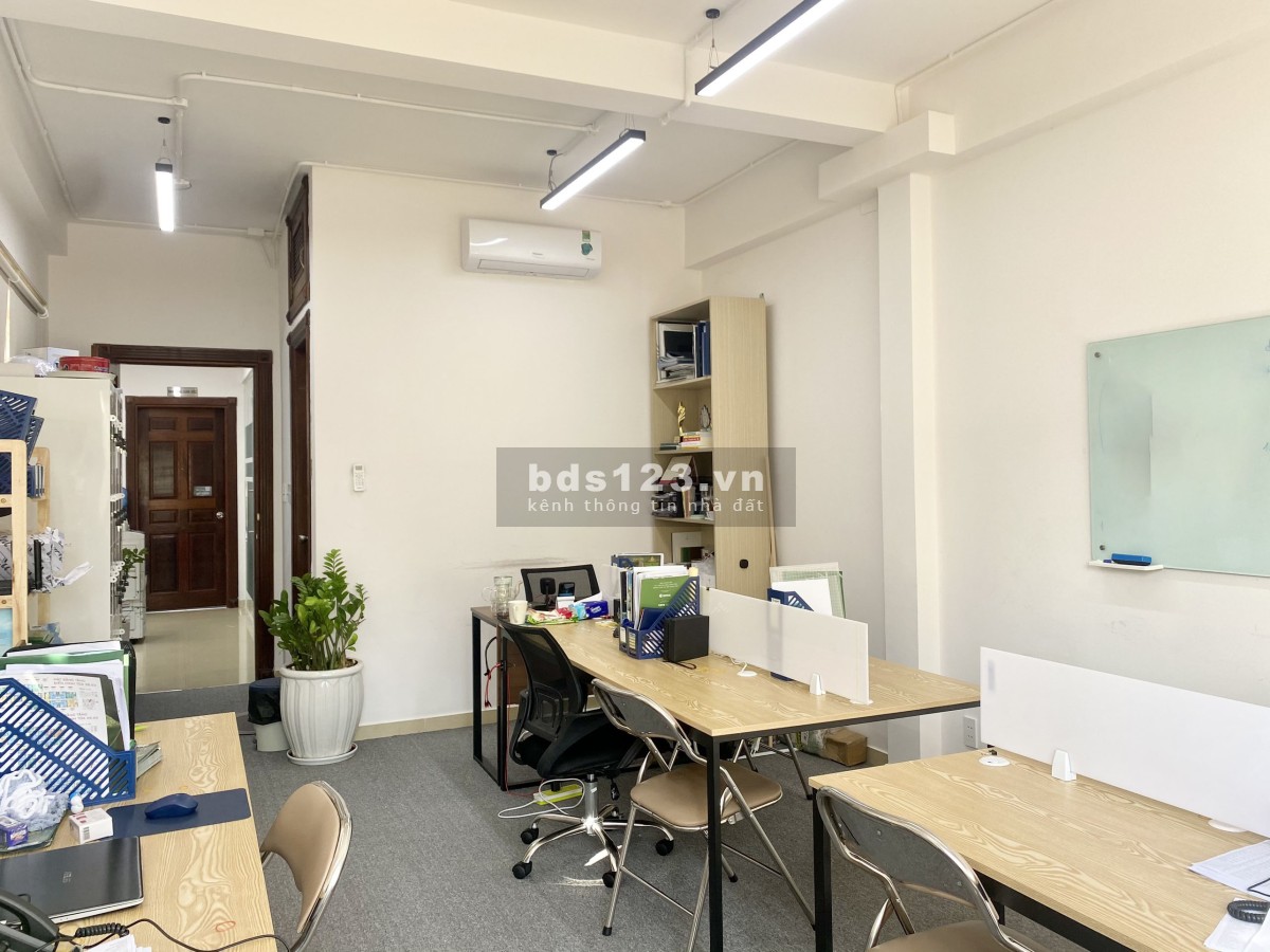 Chính chủ cho thuê văn phòng mặt tiền D1 Lương Định Của
