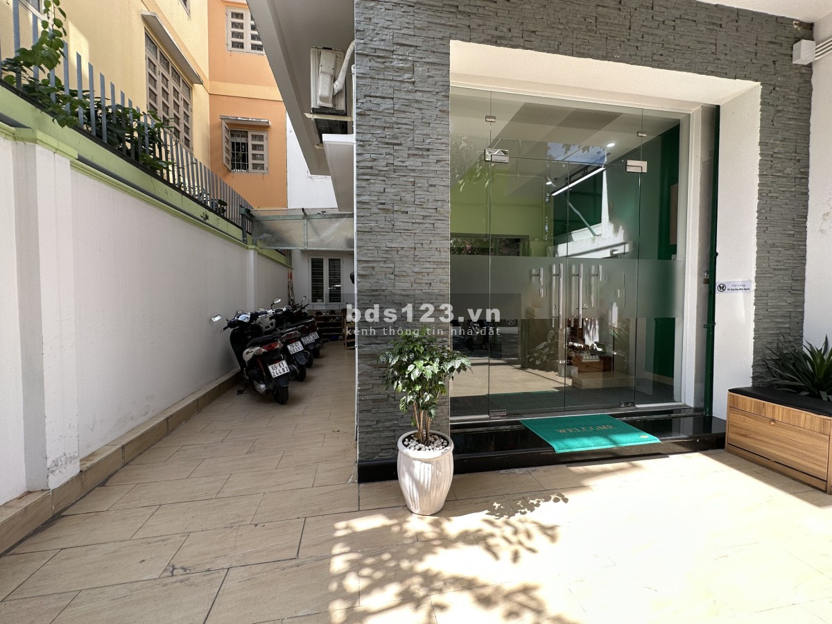 Chính chủ cho thuê văn phòng mặt tiền D1 Lương Định Của
