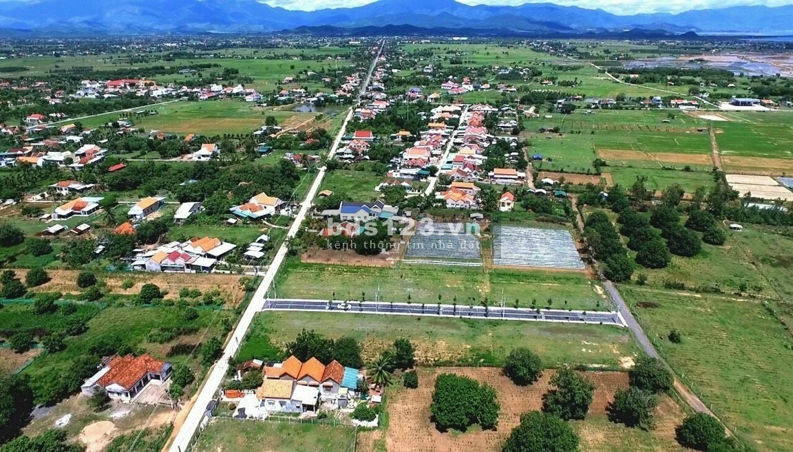 Chính chủ cần bán đất nền ngay biển Dốc Lết Nha Trang, sổ hồng riêng công chứng ngay trong ngày