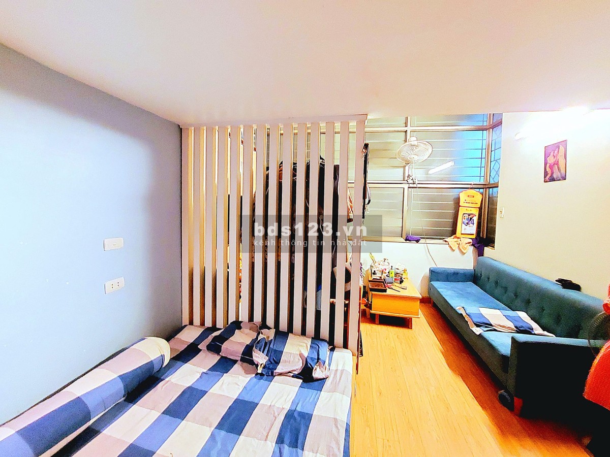 Bán nhà phố Hương Viên, HBT, 25m2 MT 4m, 3 tầng giá nhỉnh 2 tỷ