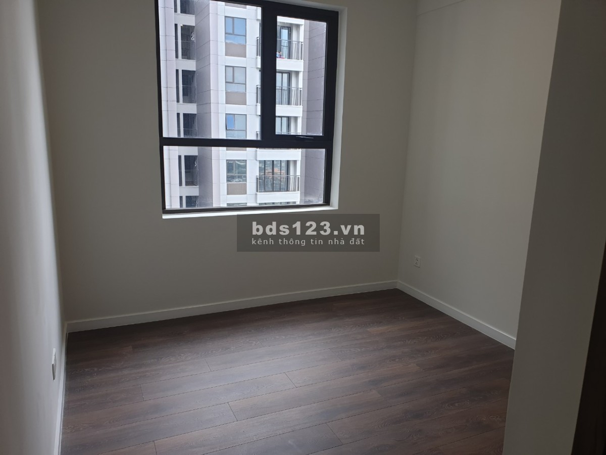 Chính chủ bán căn hộ Opal Boulevard 2PN - 2WC DT 73m2.