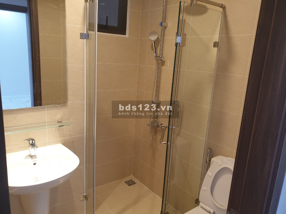 Chính chủ bán căn hộ Opal Boulevard 2PN - 2WC DT 73m2.