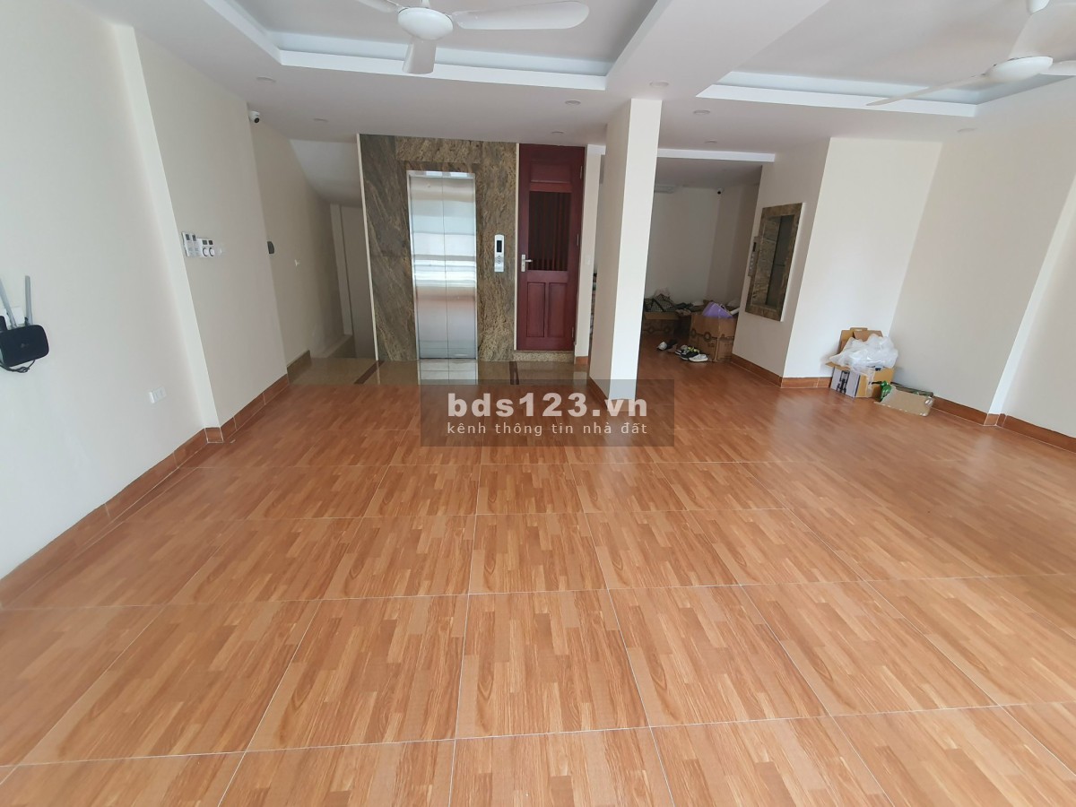Cho thuê mặt bằng kinh doanh 3 tầng thông sàn diện tích 60m2, mt 7m