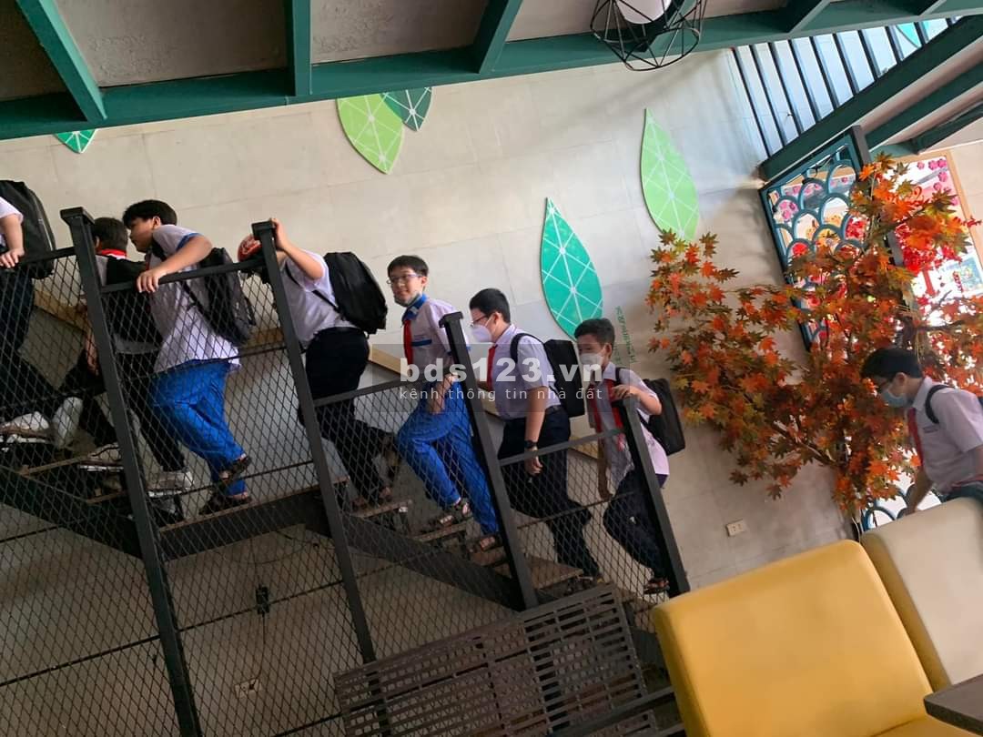 Sang quán ăn -trà sữa hàn quốc khu an ninh, dân cư đông đúc