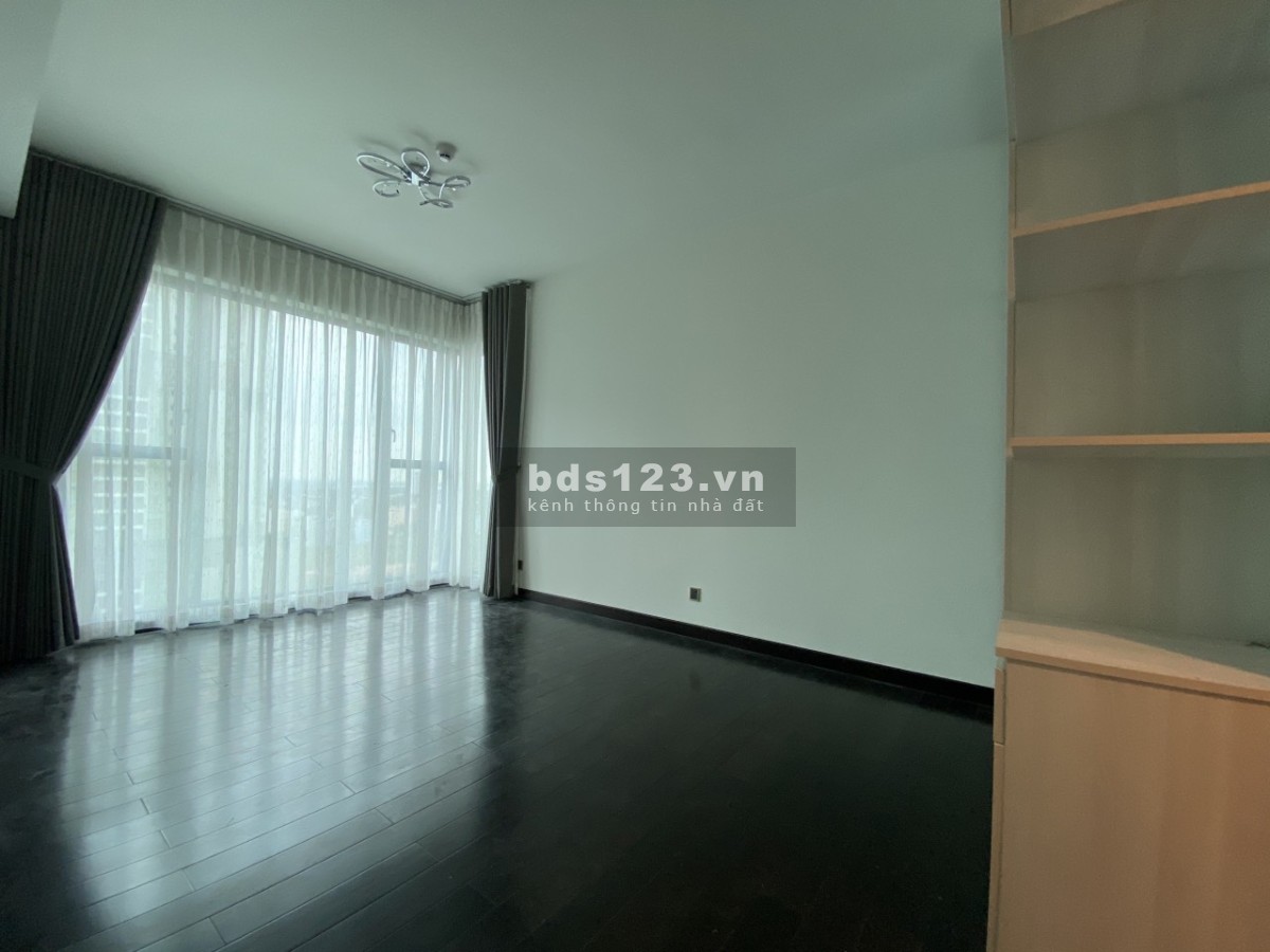 Chính chủ cho thuê 4 phòng ngủ, nội thất cơ bản chỉ 50 triệu Feliz en Vista