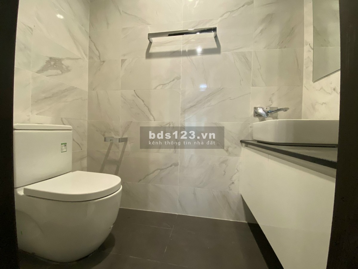 Chính chủ cho thuê 4 phòng ngủ, nội thất cơ bản chỉ 50 triệu Feliz en Vista