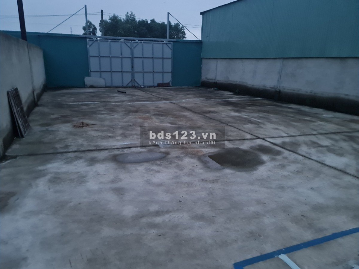 Cho thuê kho xưởng mới xây ở xã Vĩnh Thanh, Nhơn Trạch, Đồng Nai, dt 330m2, giá 10tr
