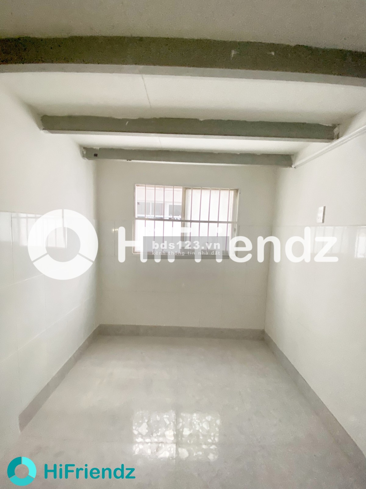 Phòng mới bóc Tem tại Tân Hương Tân Quý Tân Phú lh 0777082377