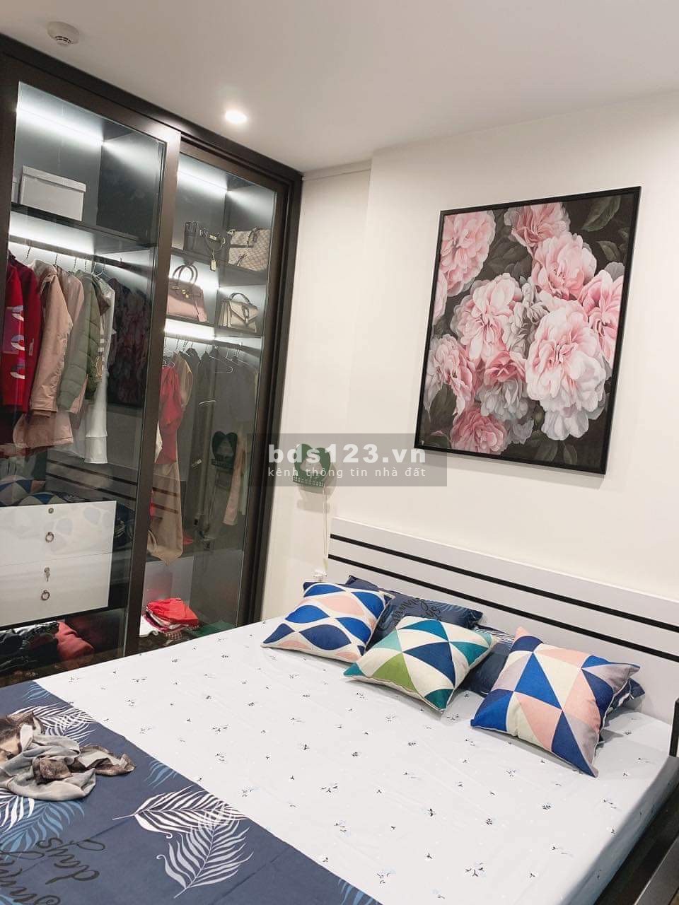 Tin Sốt ! Bán nhanh căn 2N1VS DT60m2 View TRỰC DIỆN BỂ BƠI Gía 1.530TR Vinhomes LH: 0976.366.513