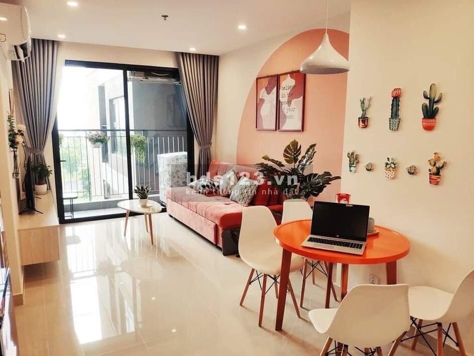 Nhanh tay sở hữu căn 1 ngủ giá 1.3tỷ view bể bơi tặng nội thất 250 triệu, sổ hồng lâu dài