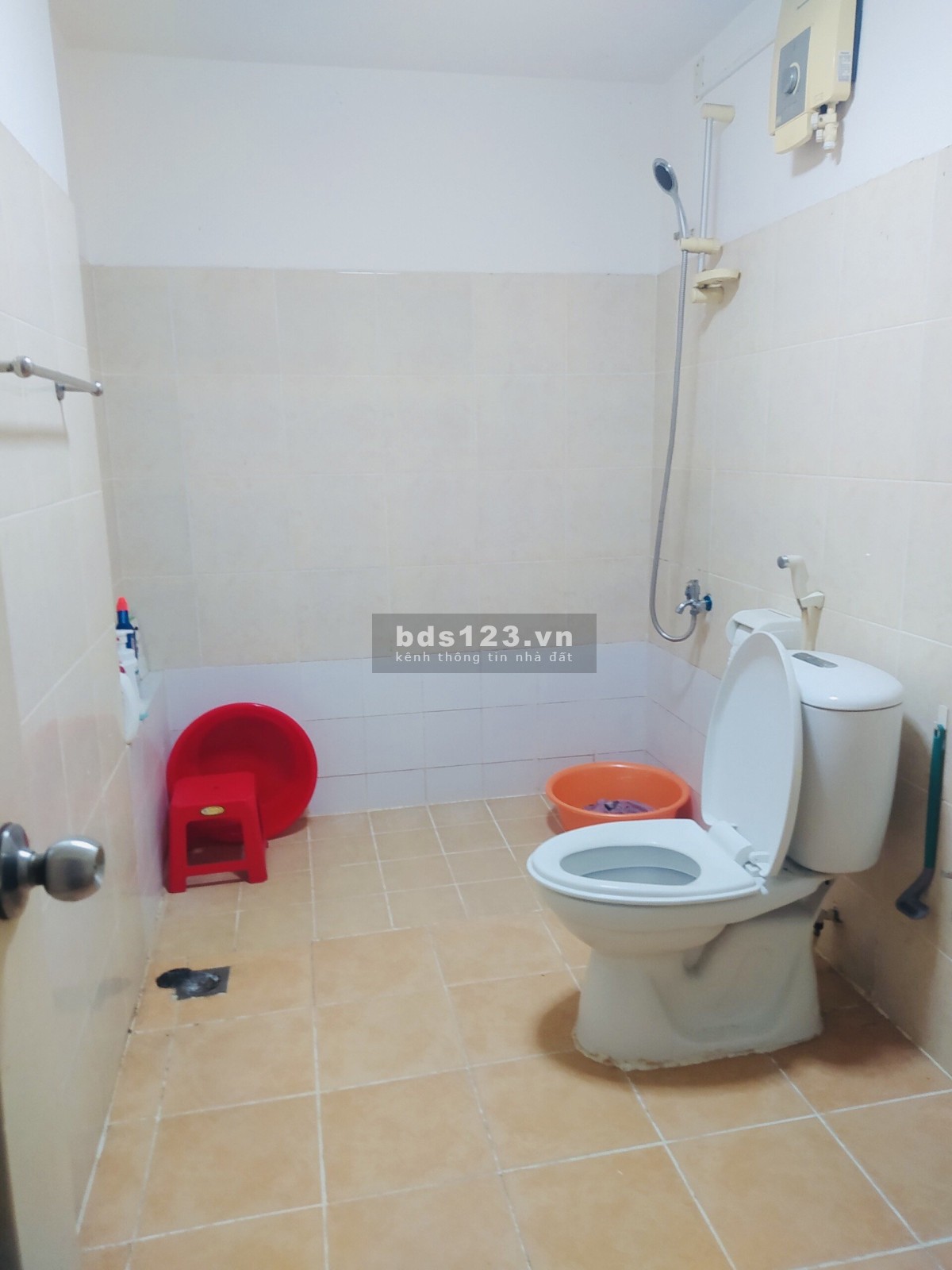 Sổ hồng trao tay với căn hộ 2P.ngủ giá 1,55 tỷ cách Q8 chỉ 800m.