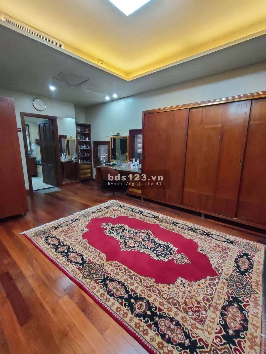 Siêu phẩm nhà hiếm Nguyễn Khánh Toàn, giá 6,2 tỷ, trước nhà rộng thoáng