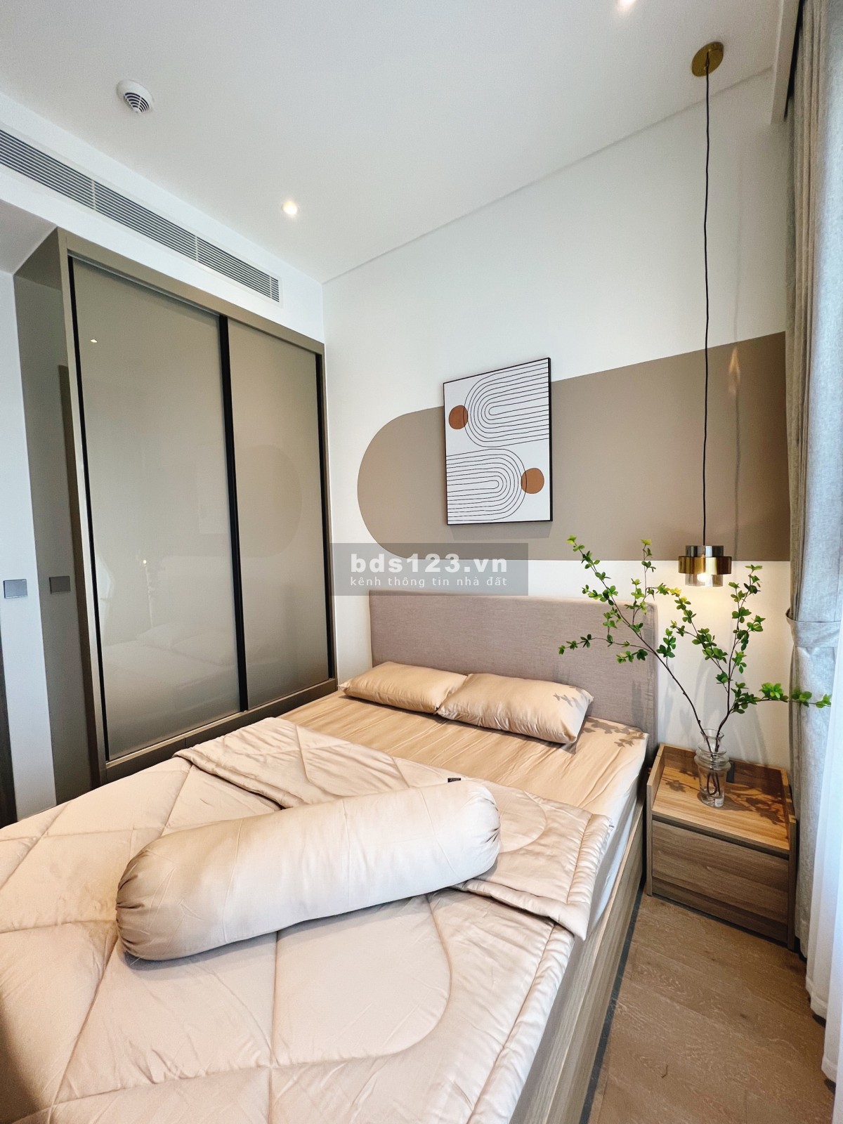 Cho thuê 3 phòng ngủ 110m2 chỉ 84tr tại The MarQ Quận 1