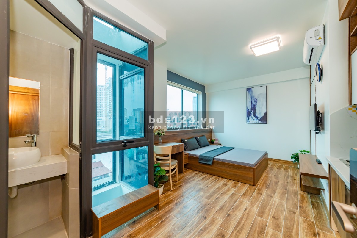 Cho thuê CCMN view Hồ Tây, Bánh xe mặt trời tại Nhật Tân, Lạc Long Quân, Tây Hồ, dt 40m2, giá 6tr