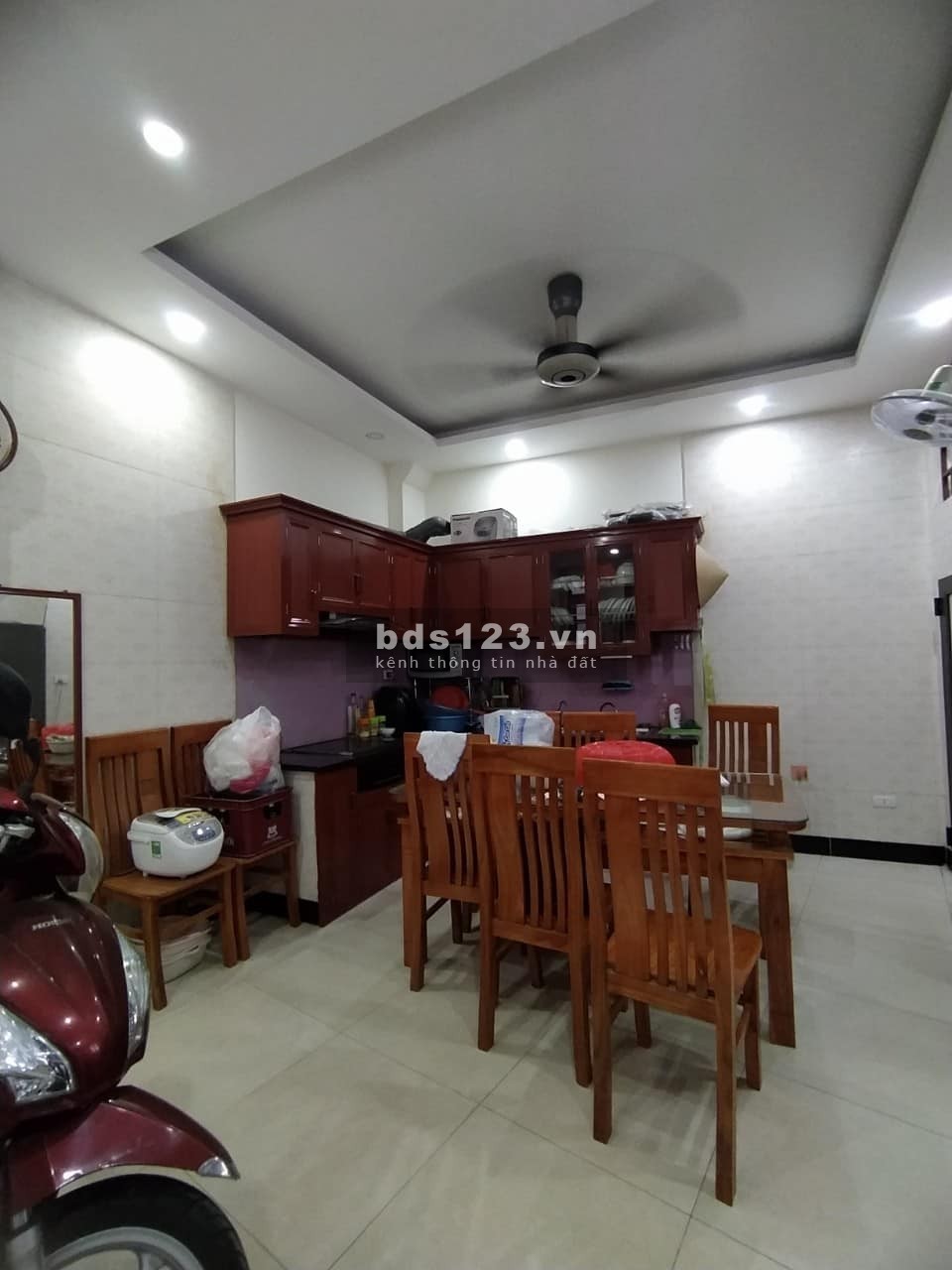 Bán nhà Bùi Xương Trạch, Thanh Xuân, mặt ngõ KD, căn góc DT 35m² x 5 tầng, MT 5,2m, giá 5,1 tỷ