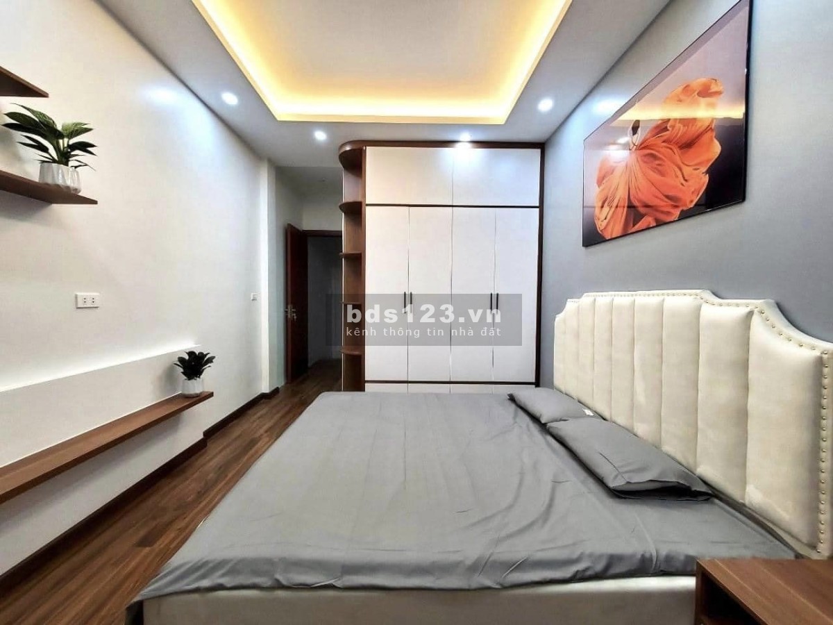 Bán gấp nhà Tân Mai, mới lung linh để đón tết, nhỉnh giá 3 tỷ