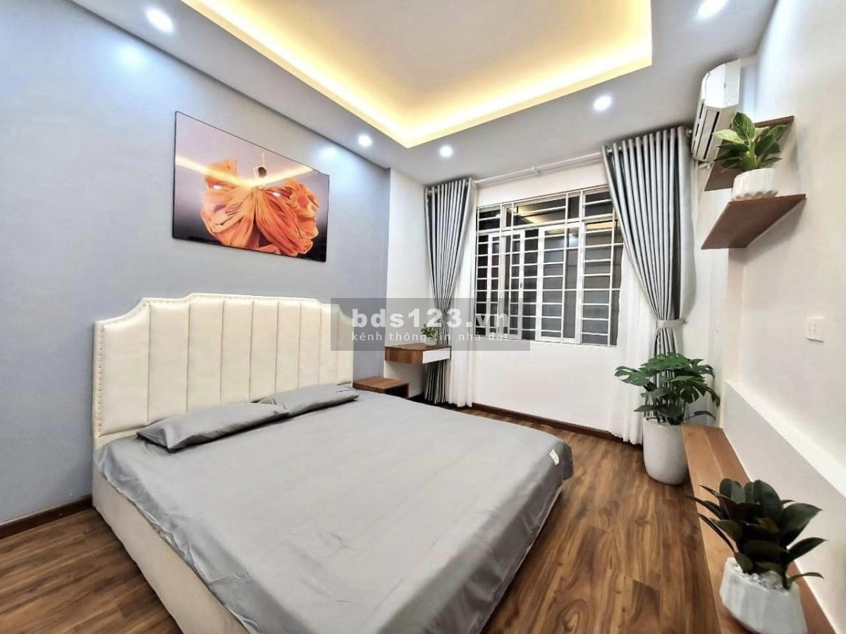 Bán gấp nhà Tân Mai, mới lung linh để đón tết, nhỉnh giá 3 tỷ