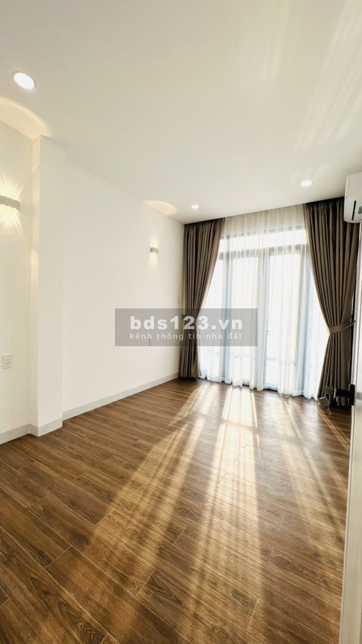 Bán nhà hẻm 10m đường Lò Lu, TP Thủ Đức với thiết kế siêu đẹp