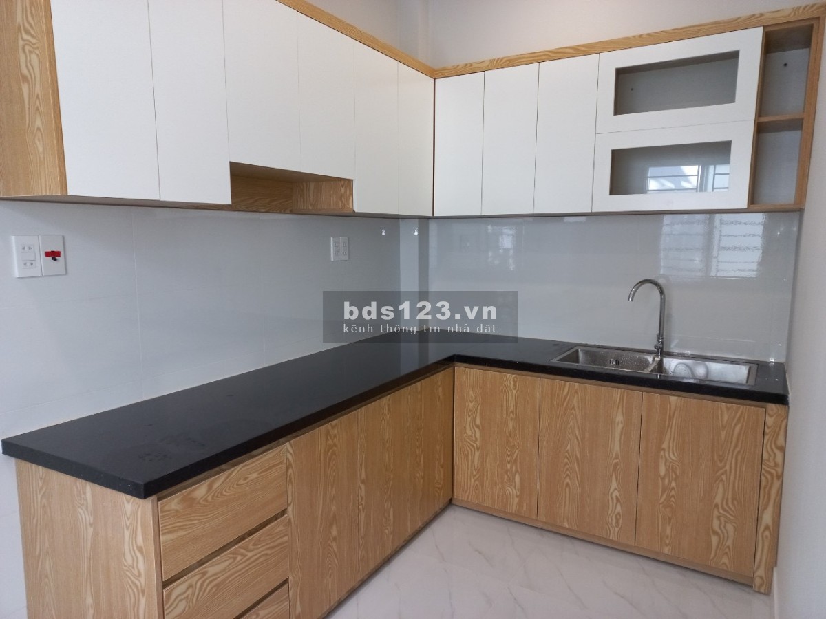 Siêu phẩm nhà hiếm 2 mê 2 mặt tiền đường Nguyễn Biểu chỉ vài phút đi bộ ra biển