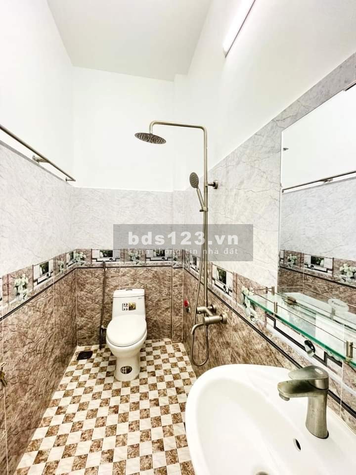 Nhà đẹp thoáng mát hẻm xe tải 6m, Nguyễn Oanh, Gò Vấp, DTSD 56m² x 4 tầng, giá chỉ 5 tỷ