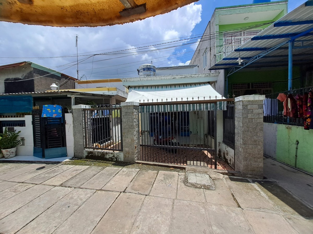 Bán nhà HXH cách 20m ra Huỳnh Tấn Phát, Quận 7, DT 88m², giá 4,95 tỷ thương lượng