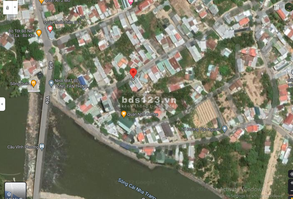 Chính chủ bán đất và nhà cấp 4, giá bớt lộc, khu dân cư, có sổ hồng