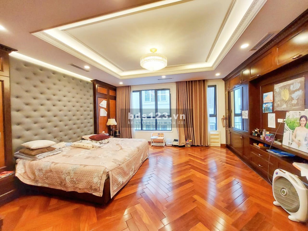 Bán nhà phố Nguyên Hồng cực hiếm, DT 60m² x 7 tầng, đầy đủ nội thất, kinh doanh đỉnh