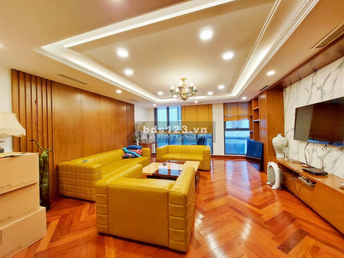 Bán nhà phố Nguyên Hồng cực hiếm, DT 60m² x 7 tầng, đầy đủ nội thất, kinh doanh đỉnh