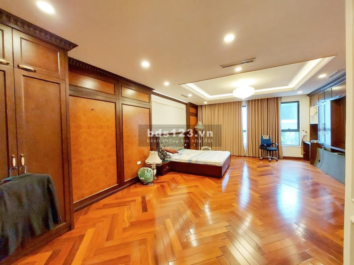 Bán nhà phố Nguyên Hồng cực hiếm, DT 60m² x 7 tầng, đầy đủ nội thất, kinh doanh đỉnh