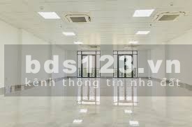 Cho thuê mặt sàn văn phòng quận bắc từ liêm. 60m2 - 100m2. thông sàn.