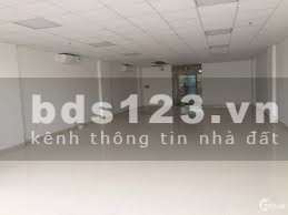 Cho thuê mặt sàn văn phòng quận bắc từ liêm. 60m2 - 100m2. thông sàn.