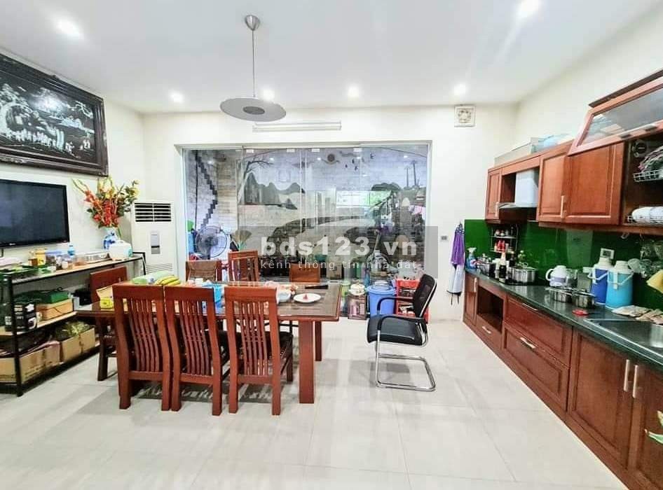 Bán nhà phố Xuân Thủy, diện tích 54m², giá 4,95 tỷ