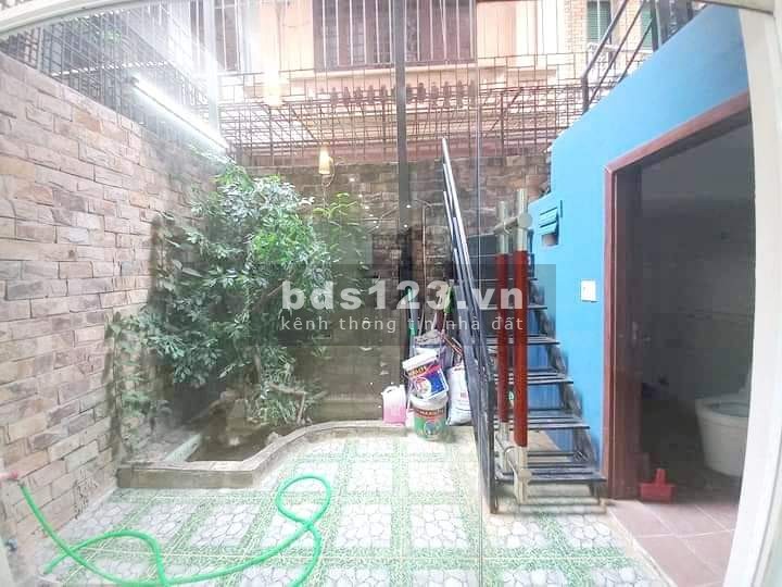 Bán nhà KĐT Định Công, Hoàng Mai, DT 75m² x 5 tầng có thang máy, MT 5m, vỉa hè rông, ô tô đỗ cửa
