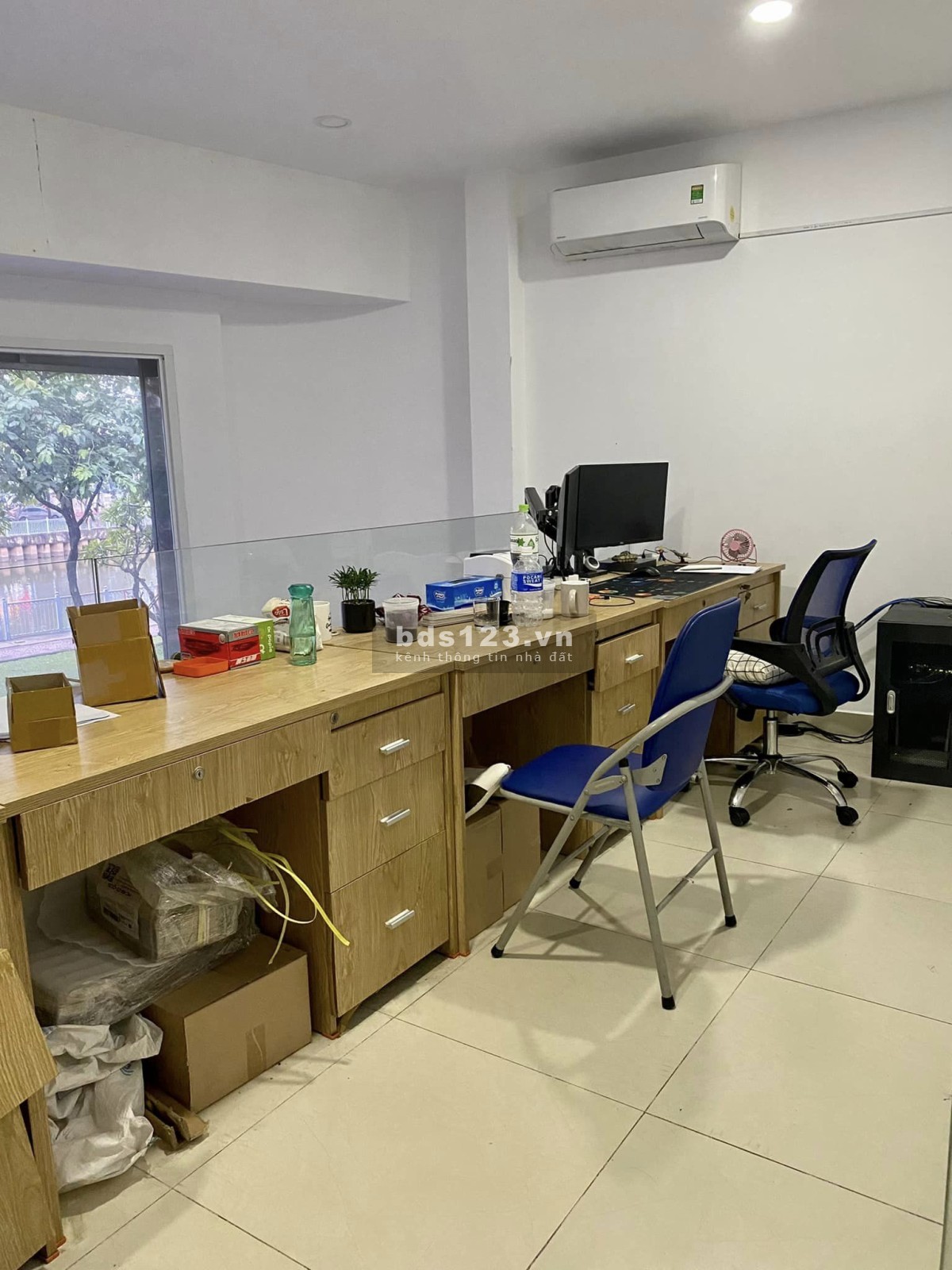Cho thuê mặt bằng mặt tiền đường Hoàng Sa Quận 1
