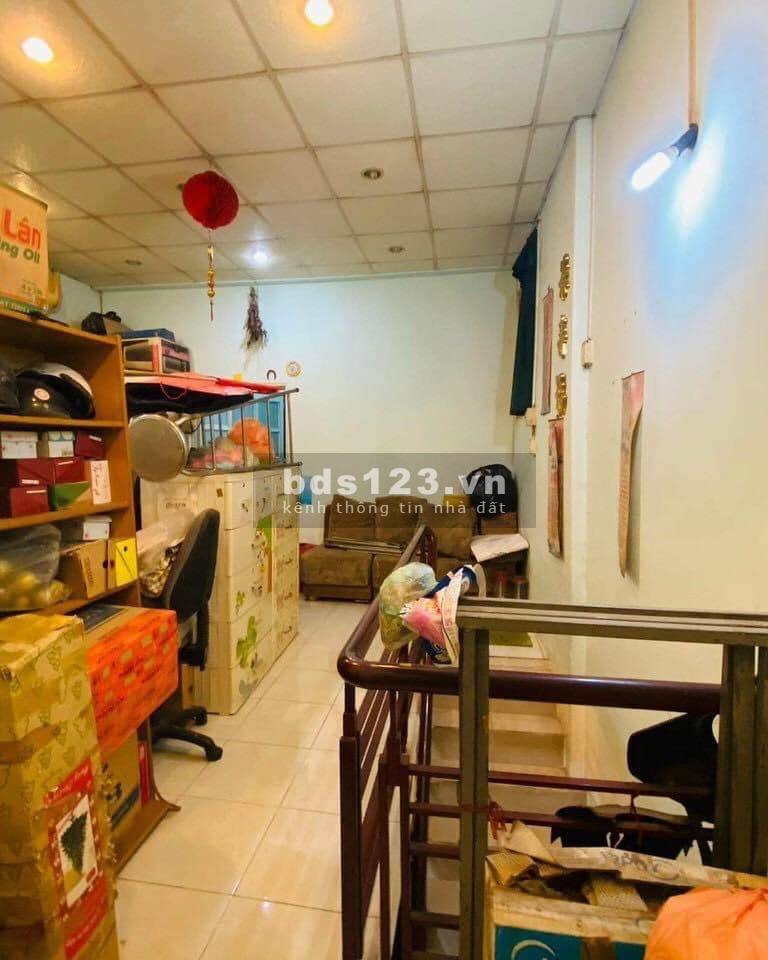 Bán nhà HXH Thoại Ngọc Hầu, DT 67m², MT nở hậu, giá rẻ 3,95 tỷ LH 0989478849