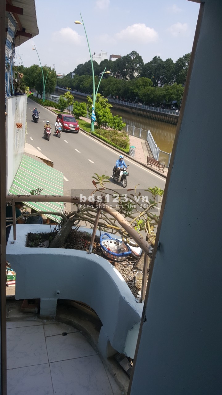 Chính chủ cho thuê Giá rẻ 10 TRIỆU NGUYÊN CĂN nhà phố 2 MẶT TIỀN Trung Tâm Q.3