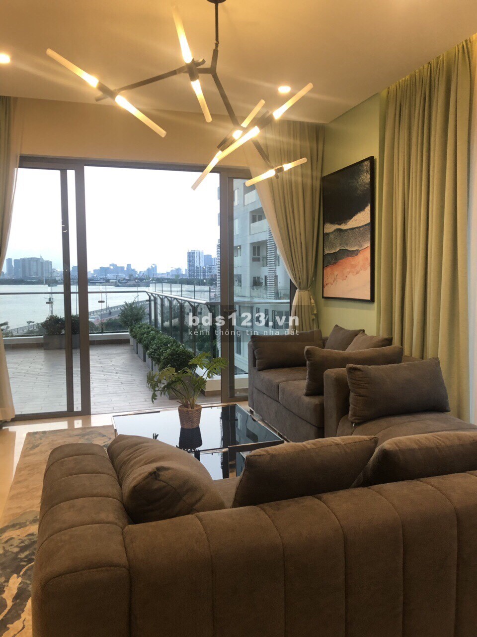 Chính chủ gửi bán căn sân vườn Terrace Đảo Kim Cương Quận 2, 3 Phòng ngủ view Sông Sài Gòn.Xem ngay