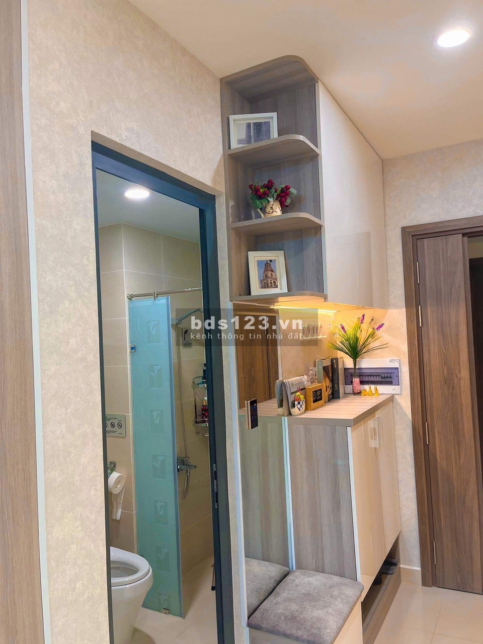 Đón tết cùng nhà mới, bán căn hộ Q7 Riverside Complex căn 2pn, giá chênh lệnh chỉ 390 triệu