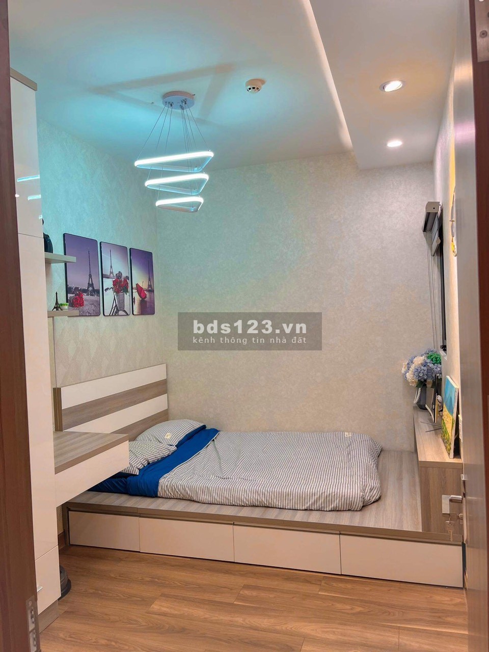 Đón tết cùng nhà mới, bán căn hộ Q7 Riverside Complex căn 2pn, giá chênh lệnh chỉ 390 triệu