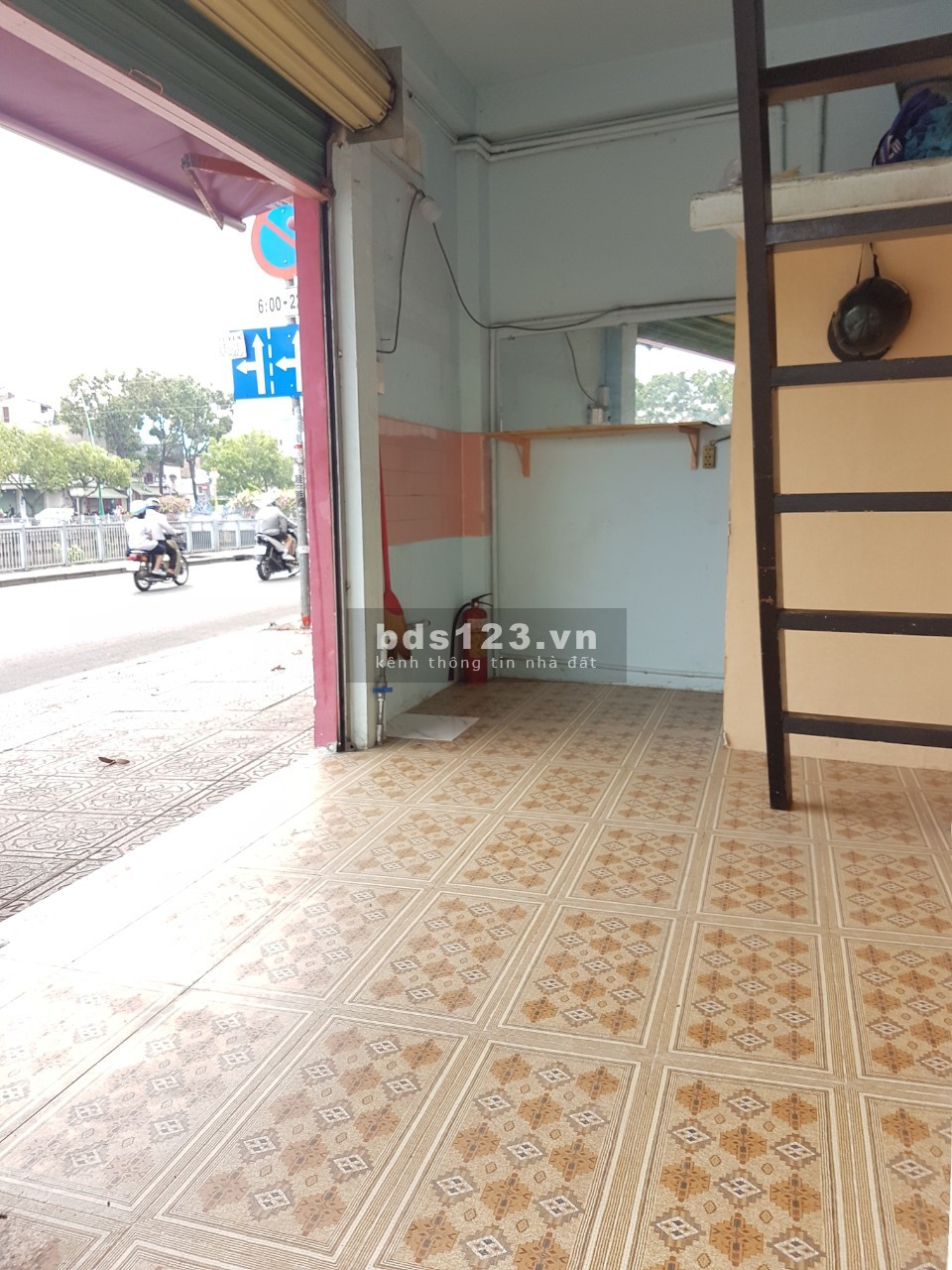 Chính chủ cho thuê Giá rẻ 10 TRIỆU NGUYÊN CĂN nhà phố 2 MẶT TIỀN Trung Tâm Q.3
