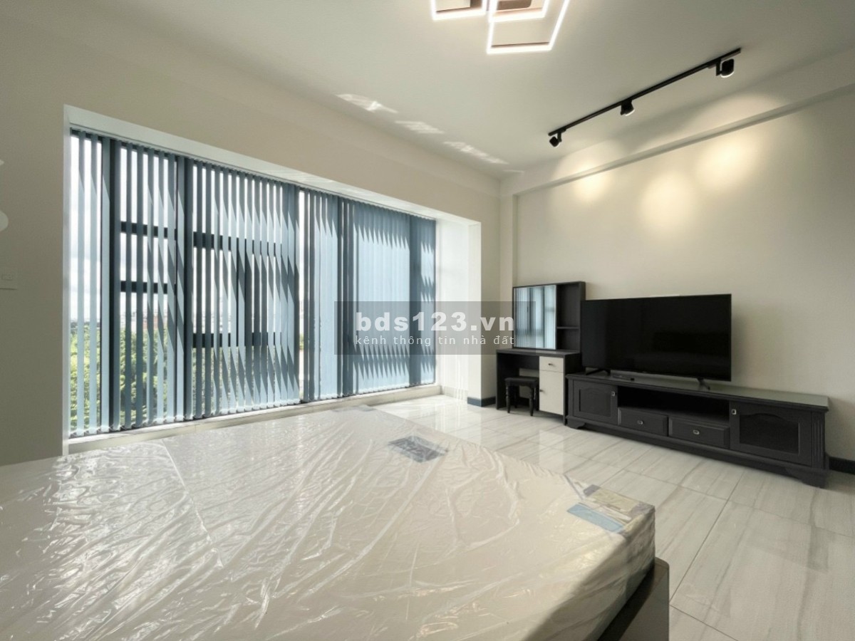 Căn hộ 40m2 full nội thất có máy giặt ở gần PMH - TĐT - UFM - RMIT kế khu chế xuất Tân Thuận Q7